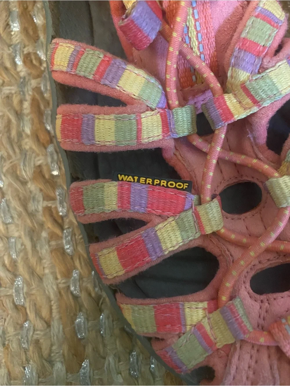KEEN Whisper Coral Multi-Color Waterproof Sport Hiking Sandals Youth Girls SZ 1